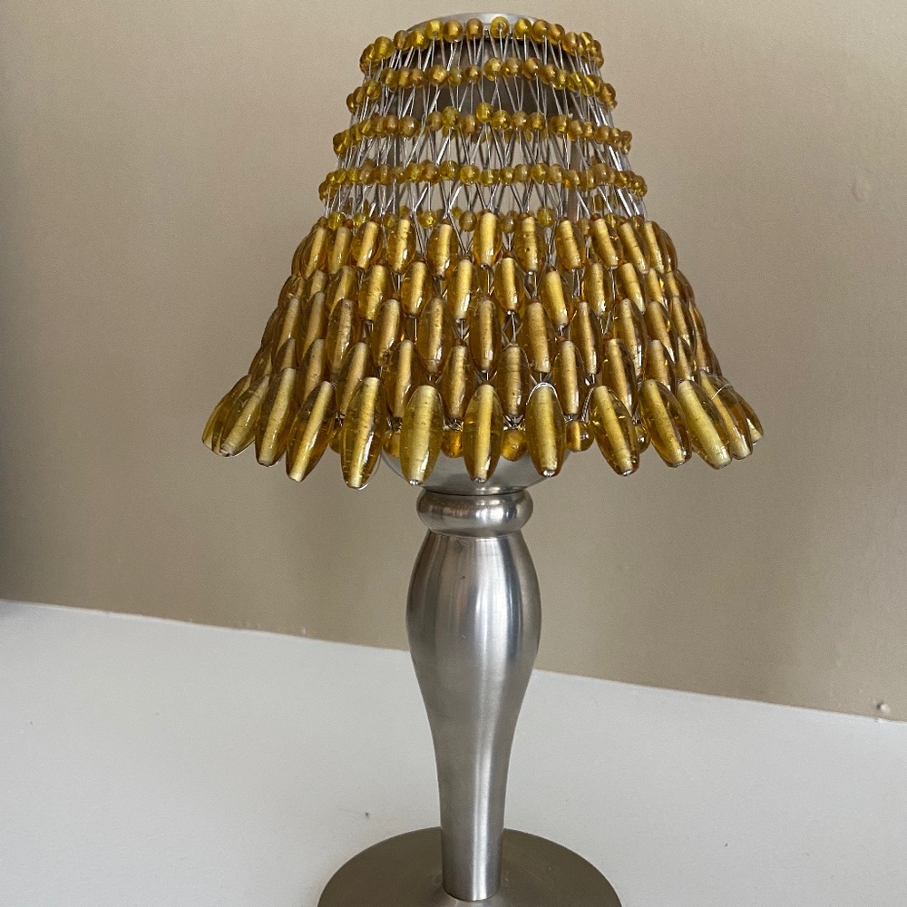 Tealight lamp